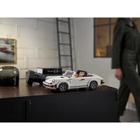 Конструктор LEGO Creator 10295 Porsche 911 - Превью изображения №39 — Интернет-магазин ПроЗаказ