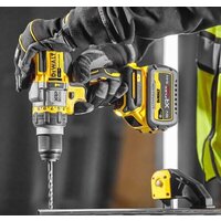 Ударная дрель-шуруповерт DeWalt DCD999NT (без АКБ, кейс) - Превью изображения №9 — Интернет-магазин ПроЗаказ