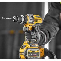Ударная дрель-шуруповерт DeWalt DCD999NT (без АКБ, кейс) - Превью изображения №8 — Интернет-магазин ПроЗаказ