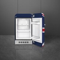Однокамерный холодильник Smeg FAB5RDUJ6 - Превью изображения №2 — Интернет-магазин ПроЗаказ