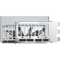 Видеокарта Gigabyte Aorus GeForce RTX 5090 Stealth Ice 32G GV-N5090AORUSST ICE-32GD - Превью изображения №6 — Интернет-магазин ПроЗаказ