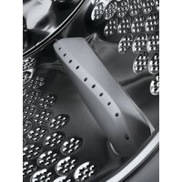 Стирально-сушильная машина Electrolux DelicateCare 900 MEW9WN249BP - Превью изображения №6 — Интернет-магазин ПроЗаказ