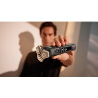 Электробритва Philips SP9872/15 - Превью изображения №9 — Интернет-магазин ПроЗаказ