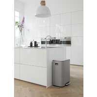 Система сортировки мусора Brabantia Bo Pedal Bin 2 x 30 л (минерально-серый) - Превью изображения №14 — Интернет-магазин ПроЗаказ