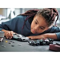 Конструктор LEGO Speed Champions 76909 Mercedes-AMG F1 W12 E Perf. и Project One - Превью изображения №5 — Интернет-магазин ПроЗаказ