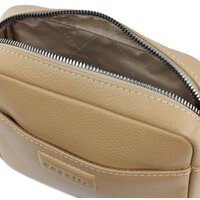 Женская сумка Bugatti Elsa 49460354 (песочный) - Превью изображения №6 — Интернет-магазин ПроЗаказ