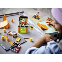 Конструктор LEGO City Stuntz 60293 Парк каскадеров - Превью изображения №24 — Интернет-магазин ПроЗаказ