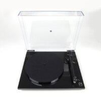 Виниловый проигрыватель Rega Planar 1 (белый) - Превью изображения №6 — Интернет-магазин ПроЗаказ