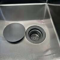 Кухонная мойка Roxen Simple 560220-70B PVD графит (с коландером и дозатором) - Превью изображения №9 — Интернет-магазин ПроЗаказ