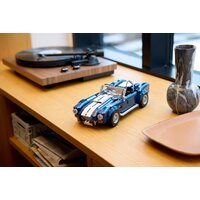 Конструктор LEGO Icons 10357 Shelby Cobra 427 S/C - Превью изображения №14 — Интернет-магазин ПроЗаказ