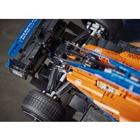 Конструктор LEGO Technic 42141 Гоночный автомобиль McLaren Formula 1 - Превью изображения №6 — Интернет-магазин ПроЗаказ