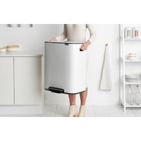 Система сортировки мусора Brabantia Bo Pedal Bin 2 x 30 л (белый) - Превью изображения №10 — Интернет-магазин ПроЗаказ