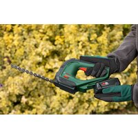 Кусторез + ножницы Bosch Advanced Shear 18V-10 0600857000 (с 1-м АКБ) - Превью изображения №4 — Интернет-магазин ПроЗаказ