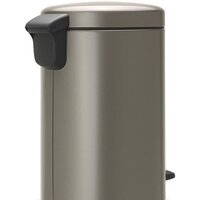 Мусорное ведро Brabantia Pedal Bin NewIcon 12 л (платиновый) - Превью изображения №3 — Интернет-магазин ПроЗаказ
