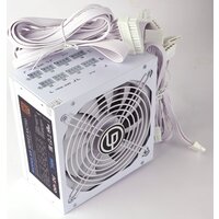 Блок питания Ginzzu MC700 (белый) - Превью изображения №3 — Интернет-магазин ПроЗаказ