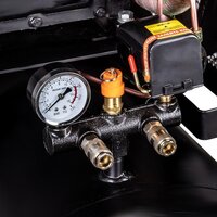 Компрессор FoxWeld Aeromax 1050/300 5888 - Превью изображения №6 — Интернет-магазин ПроЗаказ