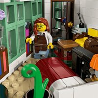 Конструктор LEGO Icons 11371 Торговая улица - Превью изображения №8 — Интернет-магазин ПроЗаказ