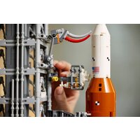 Конструктор LEGO Icons 10341 Космическая пусковая система NASA Artemis - Превью изображения №14 — Интернет-магазин ПроЗаказ
