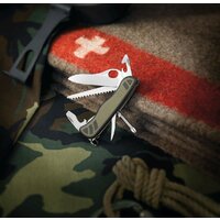 Мультитул Victorinox Swiss Soldier's knife 08 (0.8461.MWCH) - Превью изображения №4 — Интернет-магазин ПроЗаказ