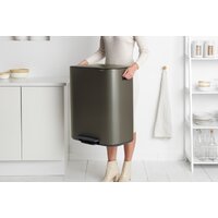 Мусорное ведро Brabantia Bo Pedal Bin 60 л (платиновый) - Превью изображения №11 — Интернет-магазин ПроЗаказ