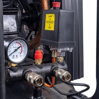 Компрессор FoxWeld Aeromax 550/100 5075 - Превью изображения №6 — Интернет-магазин ПроЗаказ