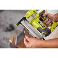 Степлер Ryobi R18GS18-0 5133005138 (без АКБ) - Превью изображения №6 — Интернет-магазин ПроЗаказ