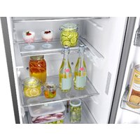 Однокамерный холодильник Samsung RR39C7BJ5S9/EF - Превью изображения №8 — Интернет-магазин ПроЗаказ