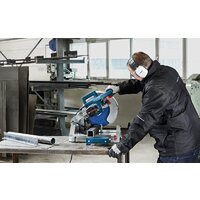 Монтажная (отрезная) пила Bosch GCD 12 JL Professional [0601B28000] - Превью изображения №2 — Интернет-магазин ПроЗаказ