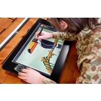 Графический монитор Wacom Cintiq Pro 24 DTH-2420 - Превью изображения №9 — Интернет-магазин ПроЗаказ