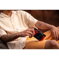 Беззеркальный фотоаппарат Panasonic Lumix S9 Body (красный) - Превью изображения №4 — Интернет-магазин ПроЗаказ