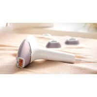 Фотоэпилятор Philips Lumea Prestige BRI947/00 - Превью изображения №13 — Интернет-магазин ПроЗаказ