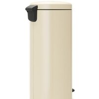 Мусорное ведро Brabantia Pedal Bin NewIcon 30 л (миндальный) - Превью изображения №3 — Интернет-магазин ПроЗаказ