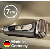 Электробритва Braun Series 9 Pro 9425s Wet & Dry - Превью изображения №8 — Интернет-магазин ПроЗаказ