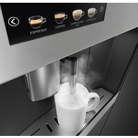 Кофемашина Smeg CMS4303X - Превью изображения №3 — Интернет-магазин ПроЗаказ