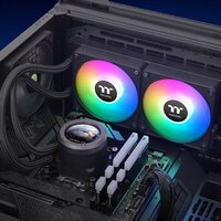 Система жидкостного охлаждения для процессора Thermaltake TH240 V2 Ultra EX ARGB CL-W414-PL12SW-A - Превью изображения №6 — Интернет-магазин ПроЗаказ