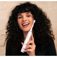 Электрическая зубная щетка TrueLife SonicBrush Clean70 UV (белый) - Превью изображения №9 — Интернет-магазин ПроЗаказ