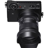 Объектив Sigma 18-50mm F2.8 DC DN Contemporary для Canon RF - Превью изображения №4 — Интернет-магазин ПроЗаказ