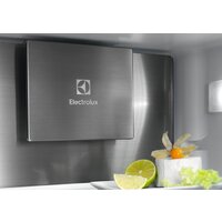 Холодильник Electrolux ENC8MD19S - Превью изображения №8 — Интернет-магазин ПроЗаказ