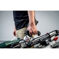 Торцовочная пила Metabo KGS 305 M 613305000 - Превью изображения №6 — Интернет-магазин ПроЗаказ