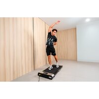 Электрическая беговая дорожка Orlauf Rook (черный) - Превью изображения №10 — Интернет-магазин ПроЗаказ