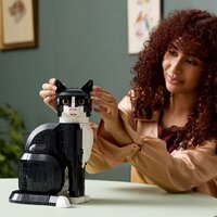 Конструктор LEGO Ideas 21349 Кот в смокинге - Превью изображения №6 — Интернет-магазин ПроЗаказ