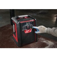 Зарядное устройство Milwaukee M18 RC-0 4933446639 (18В) - Превью изображения №9 — Интернет-магазин ПроЗаказ