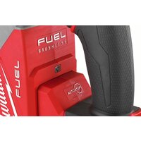 Перфоратор Milwaukee M18 FUEL M18ONEFHX-552X 4933478504 (с 2-мя АКБ, кейс) - Превью изображения №7 — Интернет-магазин ПроЗаказ