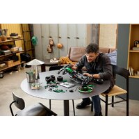 Конструктор LEGO Technic 42240 Aston Martin Aramco AMR25 F1 - Превью изображения №9 — Интернет-магазин ПроЗаказ