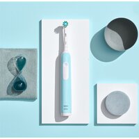 Комплект зубных щеток Oral-B Pro Series 1 D305.523.3H (2 шт, черный/бирюзовый) - Превью изображения №4 — Интернет-магазин ПроЗаказ