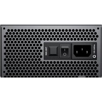 Блок питания GameMax RGB-1050 Pro - Превью изображения №9 — Интернет-магазин ПроЗаказ