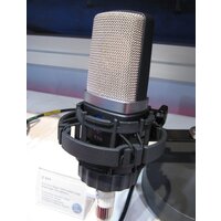 Проводной микрофон AKG C214 - Превью изображения №4 — Интернет-магазин ПроЗаказ