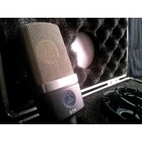 Проводной микрофон AKG C214 - Превью изображения №6 — Интернет-магазин ПроЗаказ
