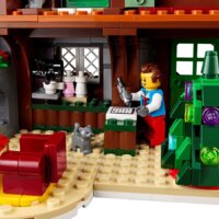 Конструктор LEGO Icons 10325 Альпийский домик - Превью изображения №6 — Интернет-магазин ПроЗаказ