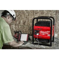 Портативная зарядная станция Milwaukee MX FUEL MXF PS-0 4933493922 (без АКБ) - Превью изображения №22 — Интернет-магазин ПроЗаказ